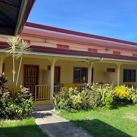 Uptown Guesthouse Siquijor Exterior foto